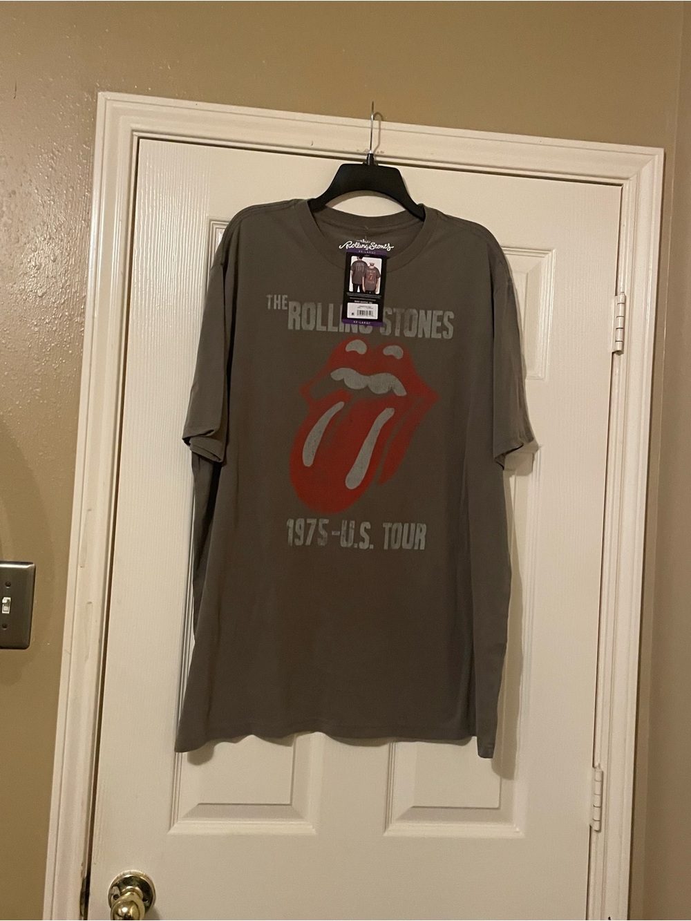 The Rolling Stones 1975 U.S. Tour Graphic Tee - Grey with Red Logo Size: XXL